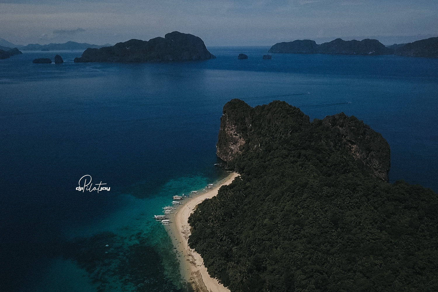 Fresh screen aerial screen grabs of El Nido Palawan by freelance drone operator in the Philippines