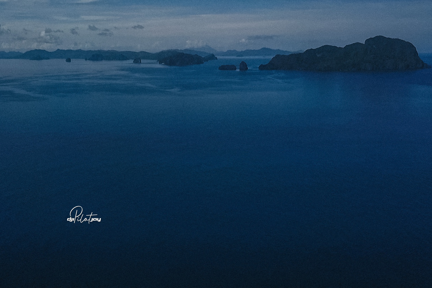 Fresh screen aerial screen grabs of El Nido Palawan by freelance drone operator in the Philippines